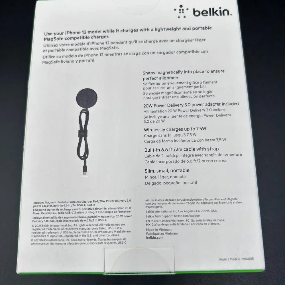 Belkin Boost Charge Magnetic Portable Wireless Charger Pad iPhone 12